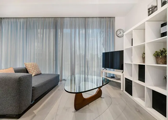City View Central - Balcony Abode By Southern Cross